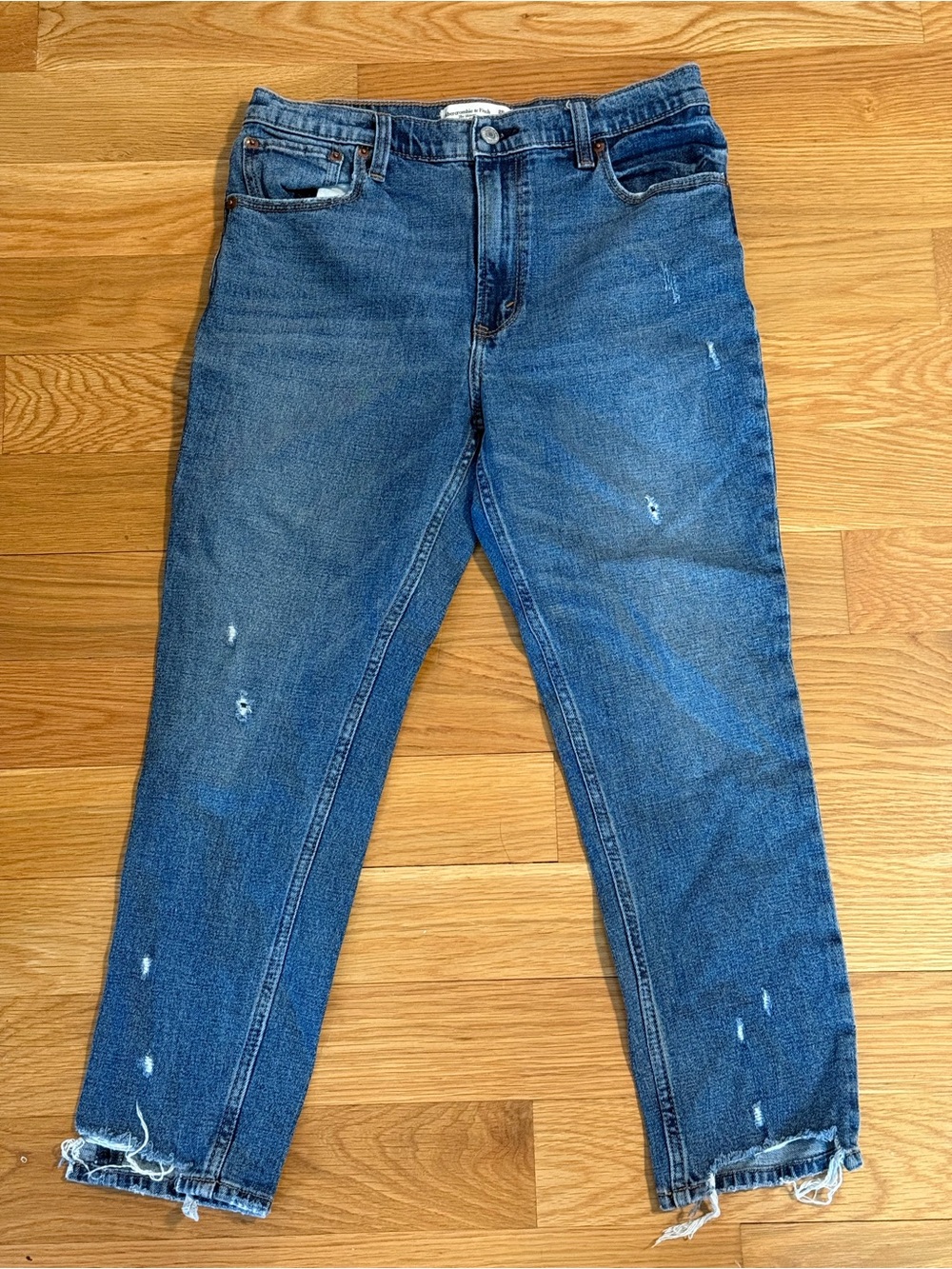Abercrombie & Fitch Women's Skinny Distressed Blue Jeans